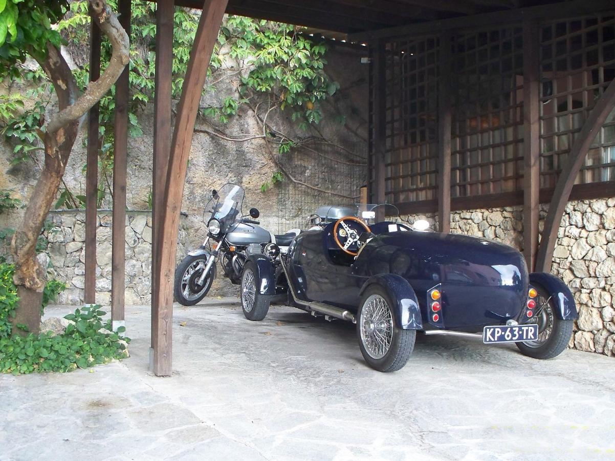 La Tana Del Tasso Ventimiglia Bed & Breakfast Eksteriør bilde